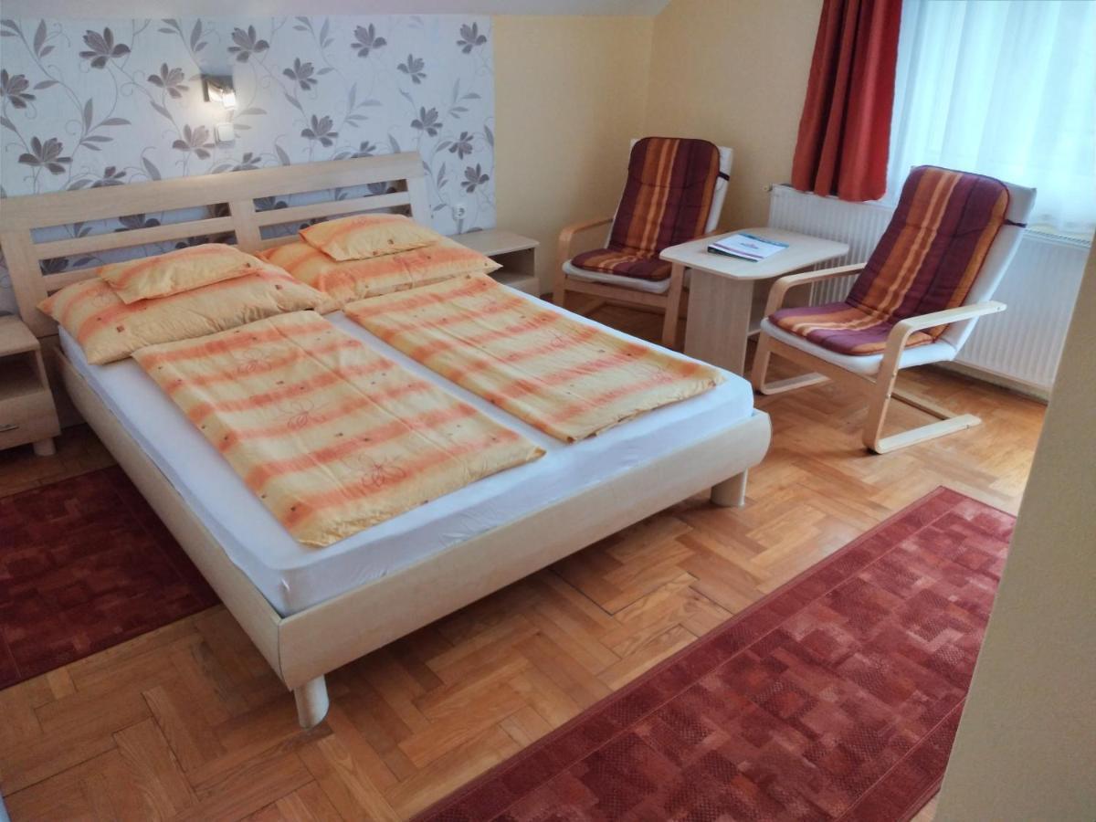 Heviz Erika Apartman Exterior foto